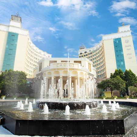 Hong Van Grand Hotel Mong Cai Екстериор снимка